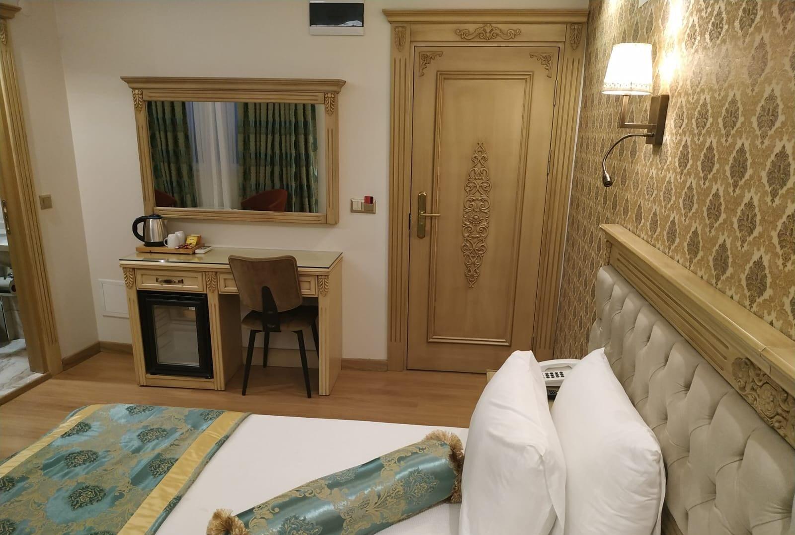 Apple Tree Hotel Istanbul Ngoại thất bức ảnh